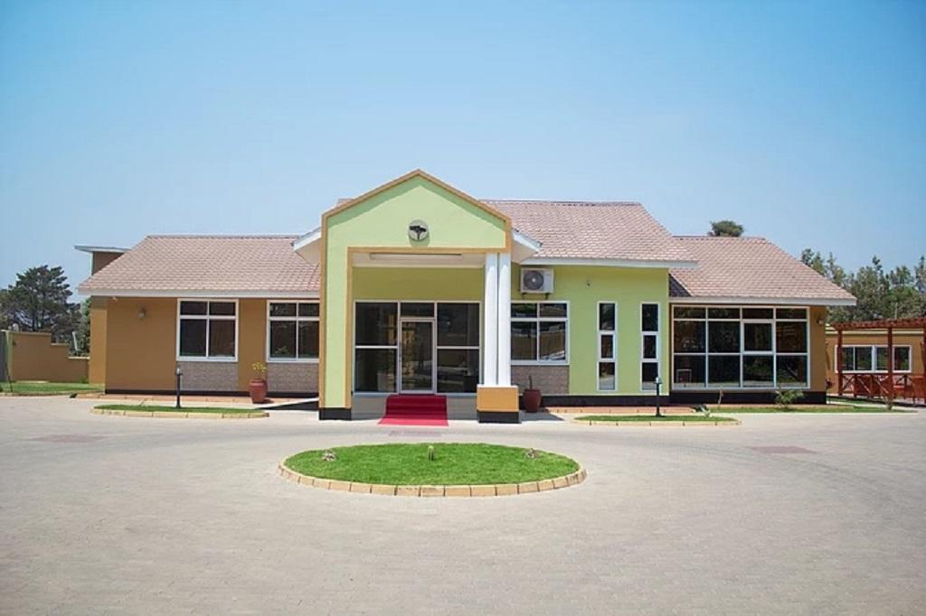 Hotel Desderia Mbeya Buitenkant foto
