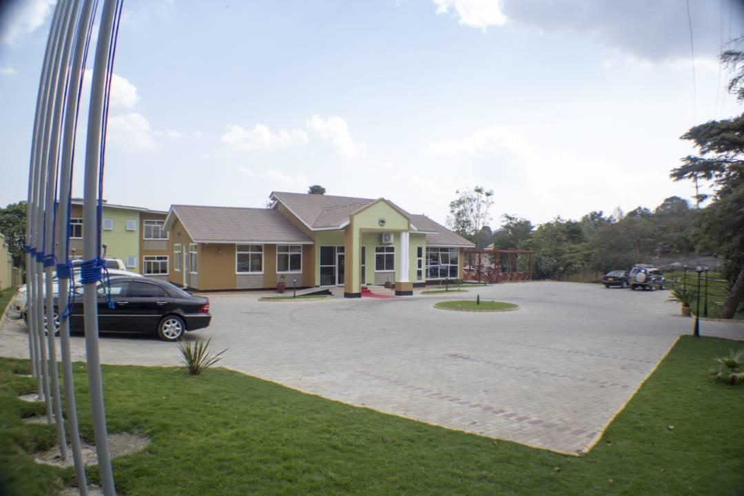 Hotel Desderia Mbeya Buitenkant foto