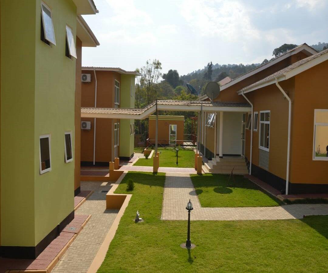 Hotel Desderia Mbeya Buitenkant foto